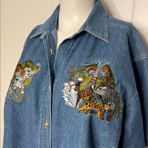 Vintage denim button down shirt African animals embroidered size M